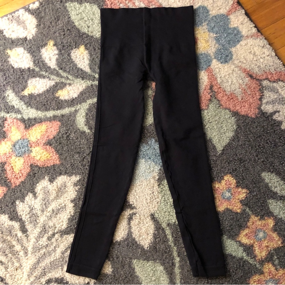 Spanx Look At Me Now Seamless Leggings - Size Small